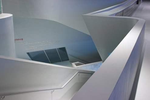 Phaeno Wolfsburg, 2005 , Architektin: Zaha Hadid